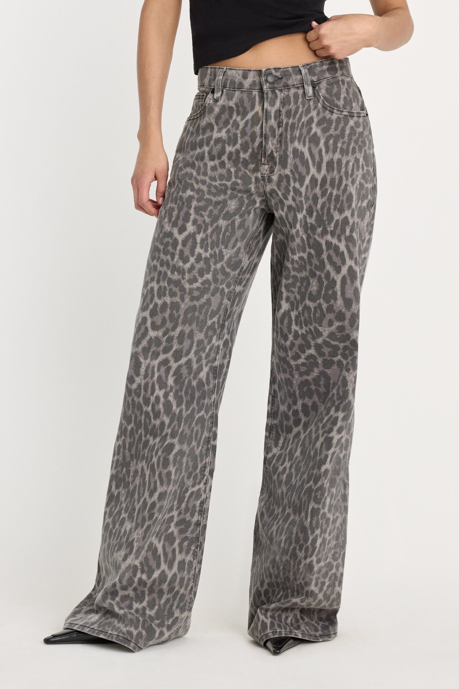 Alternative view of GOOD EASE LEOPARD JEANS | GREY LUCKY LEOPARD