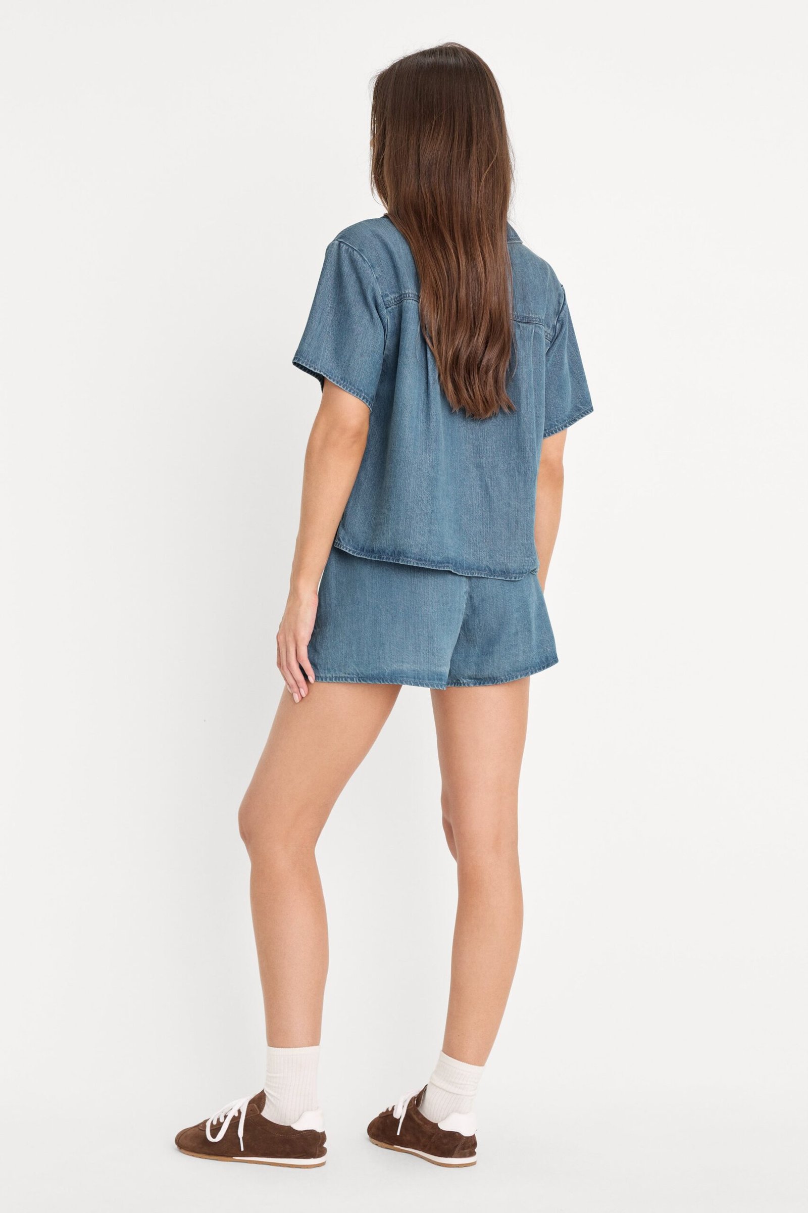 THE DENIM PULL ON SHORT | INDIGO1273 - Image 5