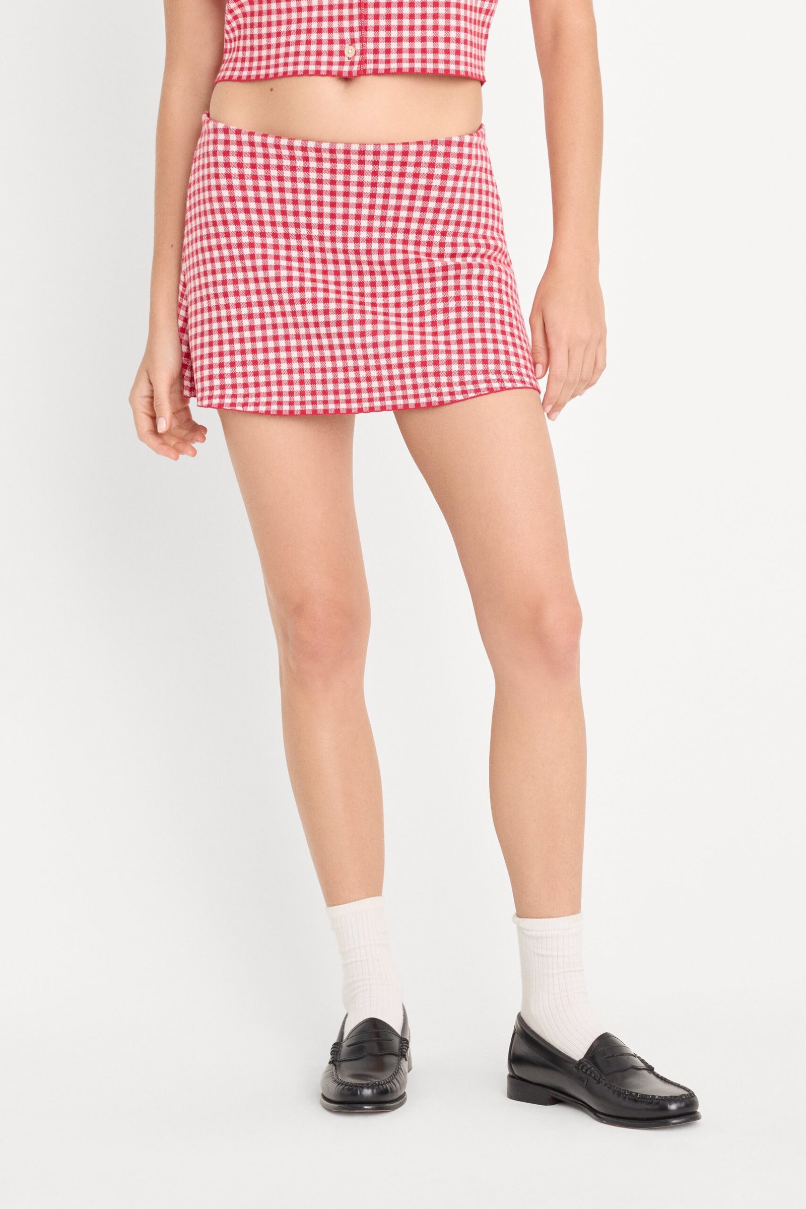 Alternative view of THE KEEPSAKE SKORT | CHERRY GINGHAM