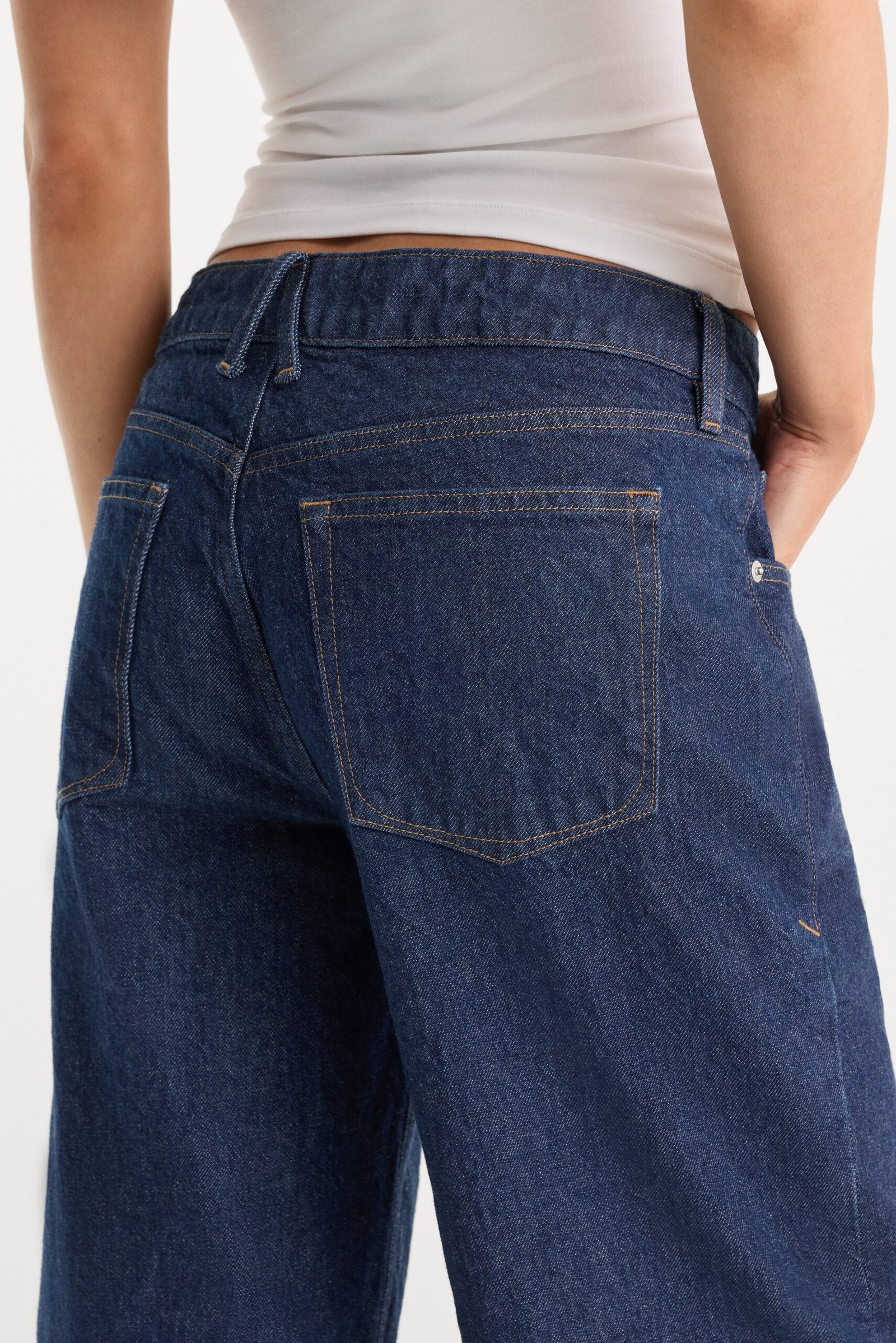 LOW RELAXED STRAIGHT JEANS | RINSE - Image 6
