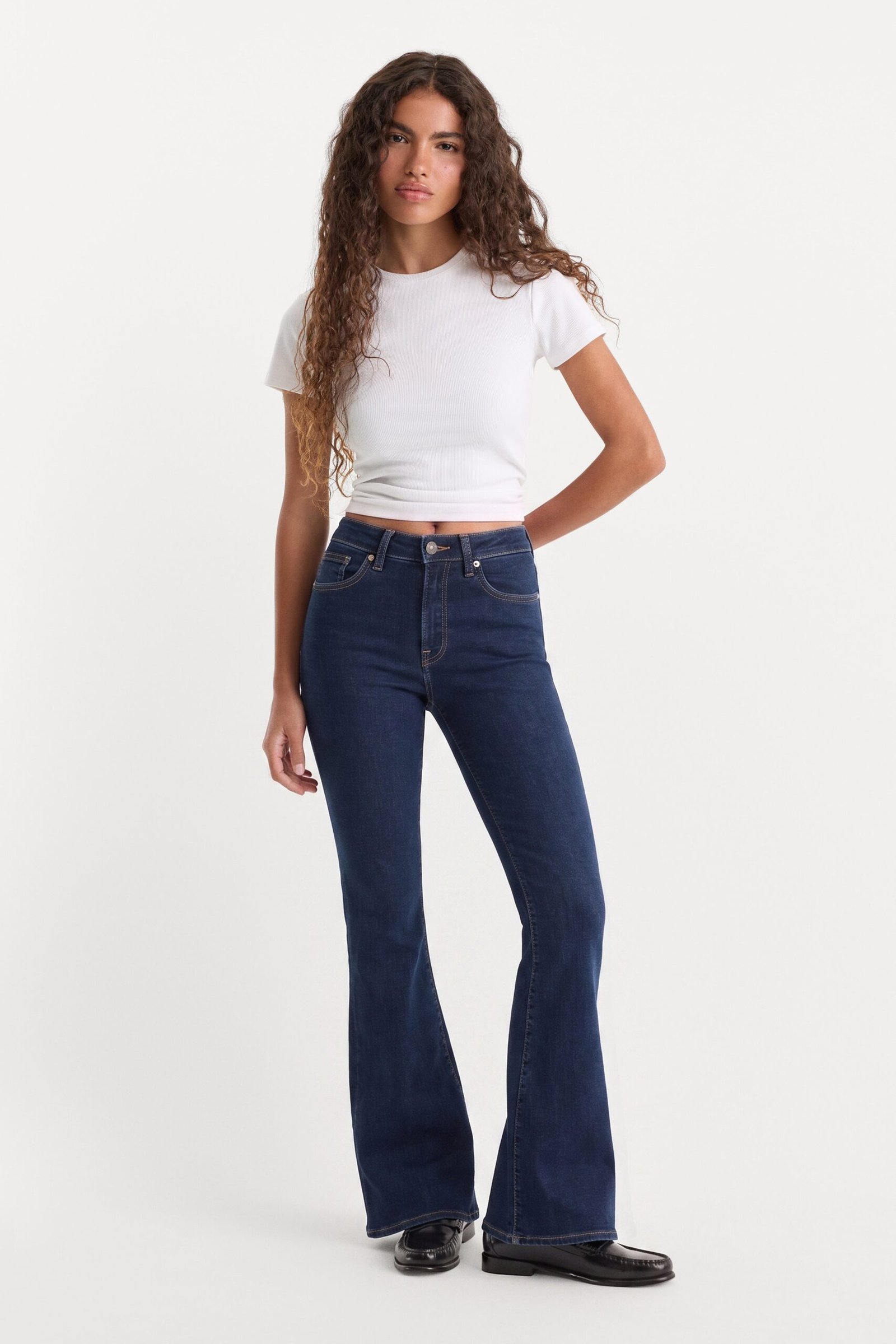 ALWAYS FITS GOOD PETITE FLARE JEANS | INDIGO1317