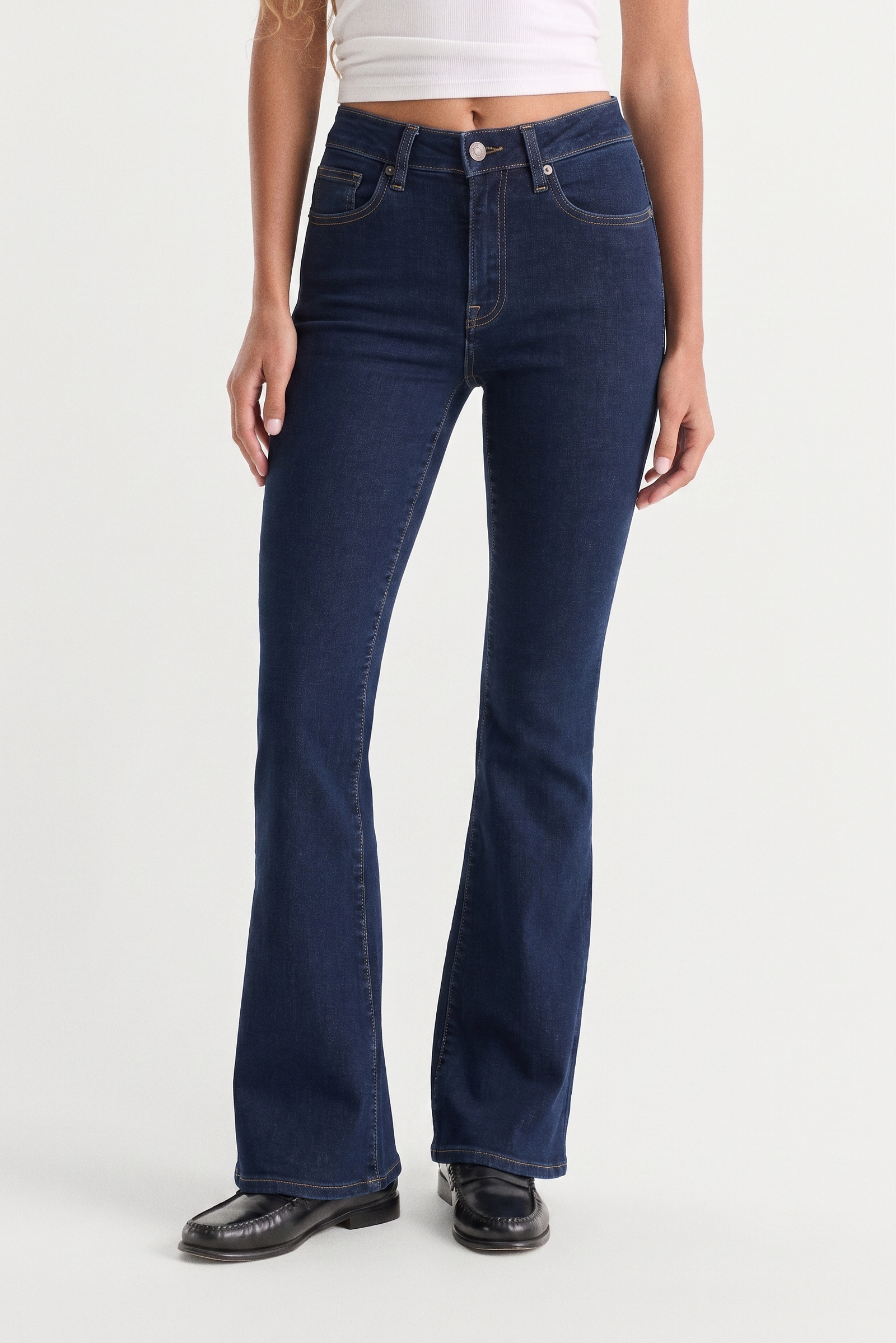 Alternative view of ALWAYS FITS GOOD PETITE FLARE JEANS | INDIGO1317