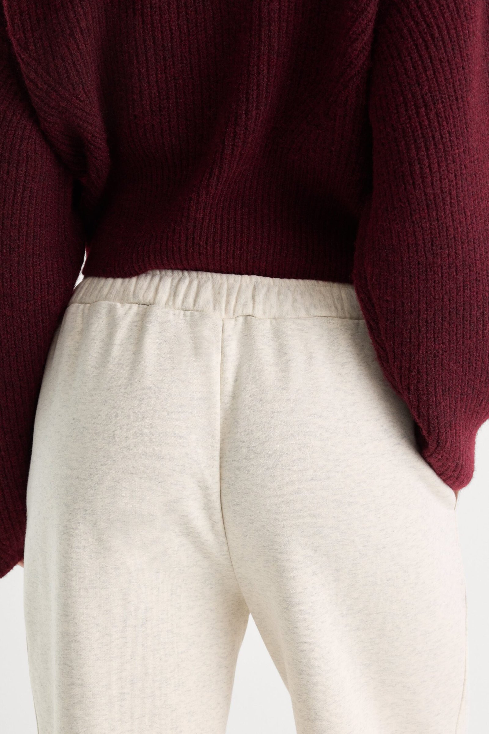 THE BRUSHED FLEECE SWEATPANT | OATMEAL - Image 6