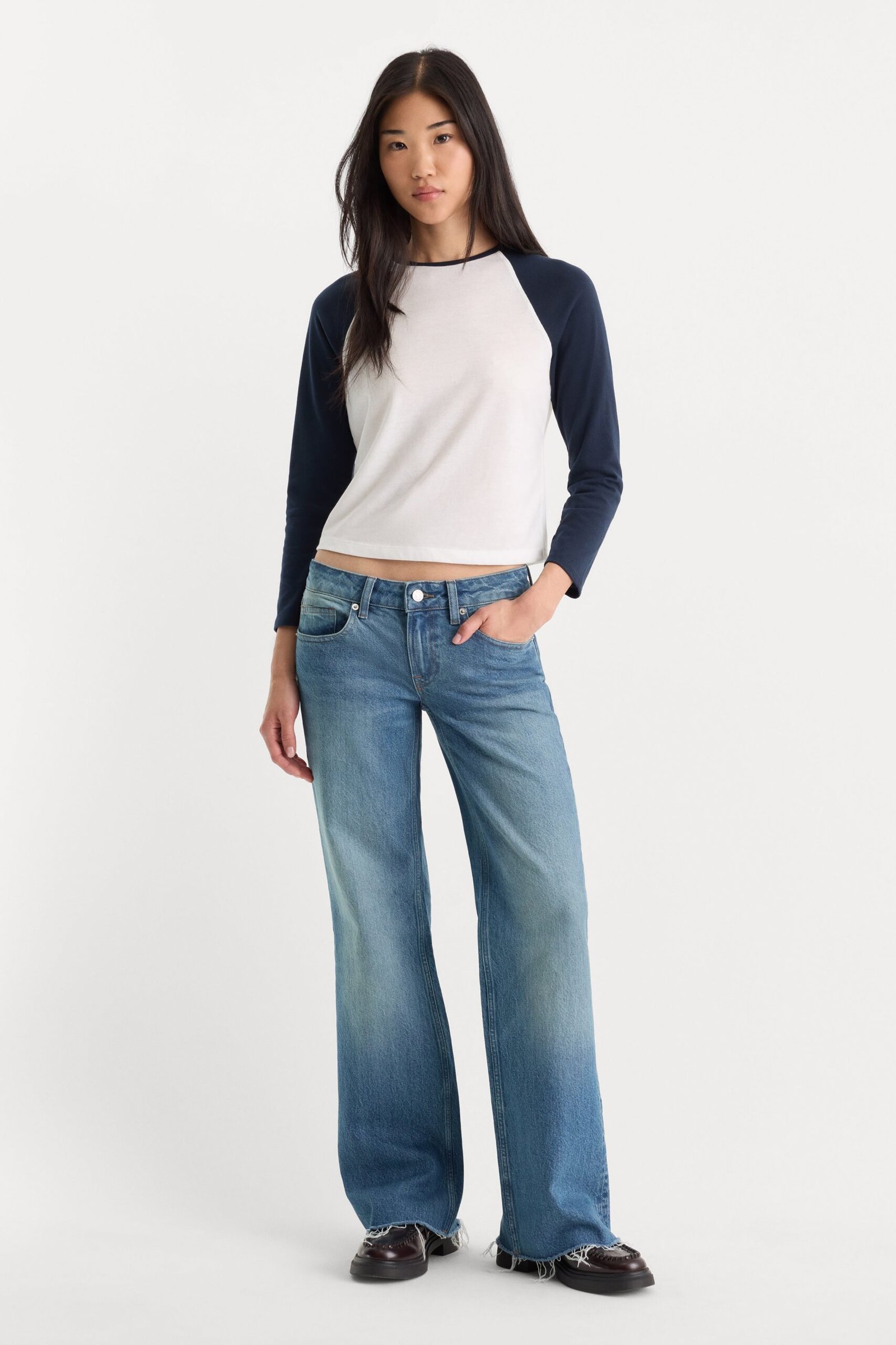 VINTAGE LOW LOOSE JEANS | TROUBLED WATER