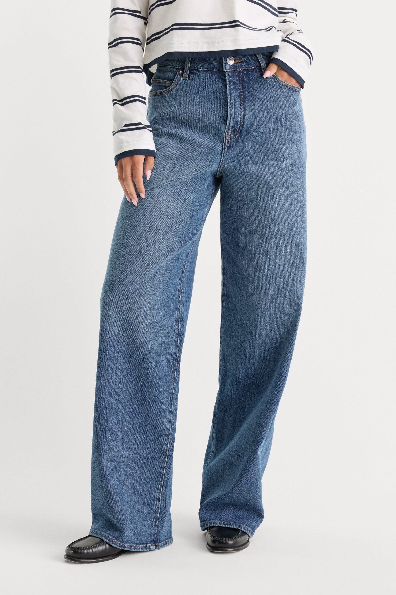 Alternative view of VINTAGE WIDE JEANS | WESTGATE
