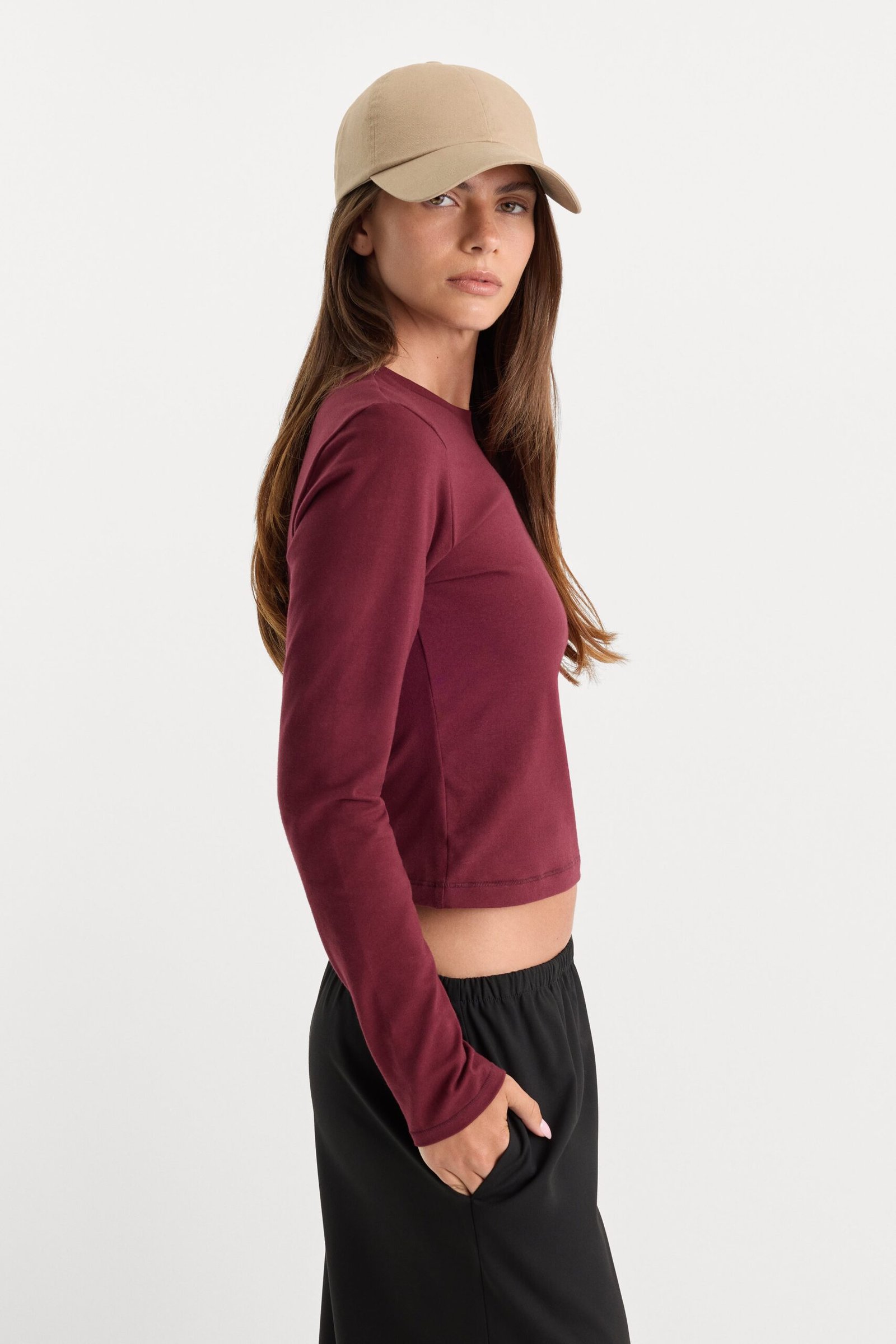 Alternative view of THE LONG SLEEVE BABY TEE | BERRY NOIR
