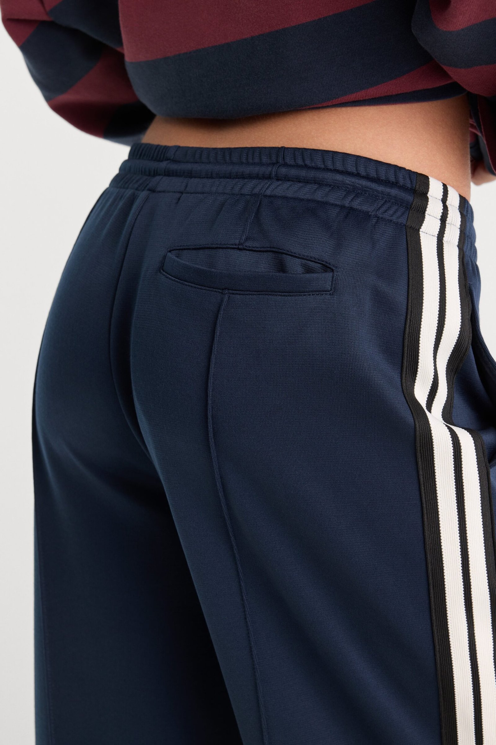 THE TRACK PANT | NEW NAVY - Image 4