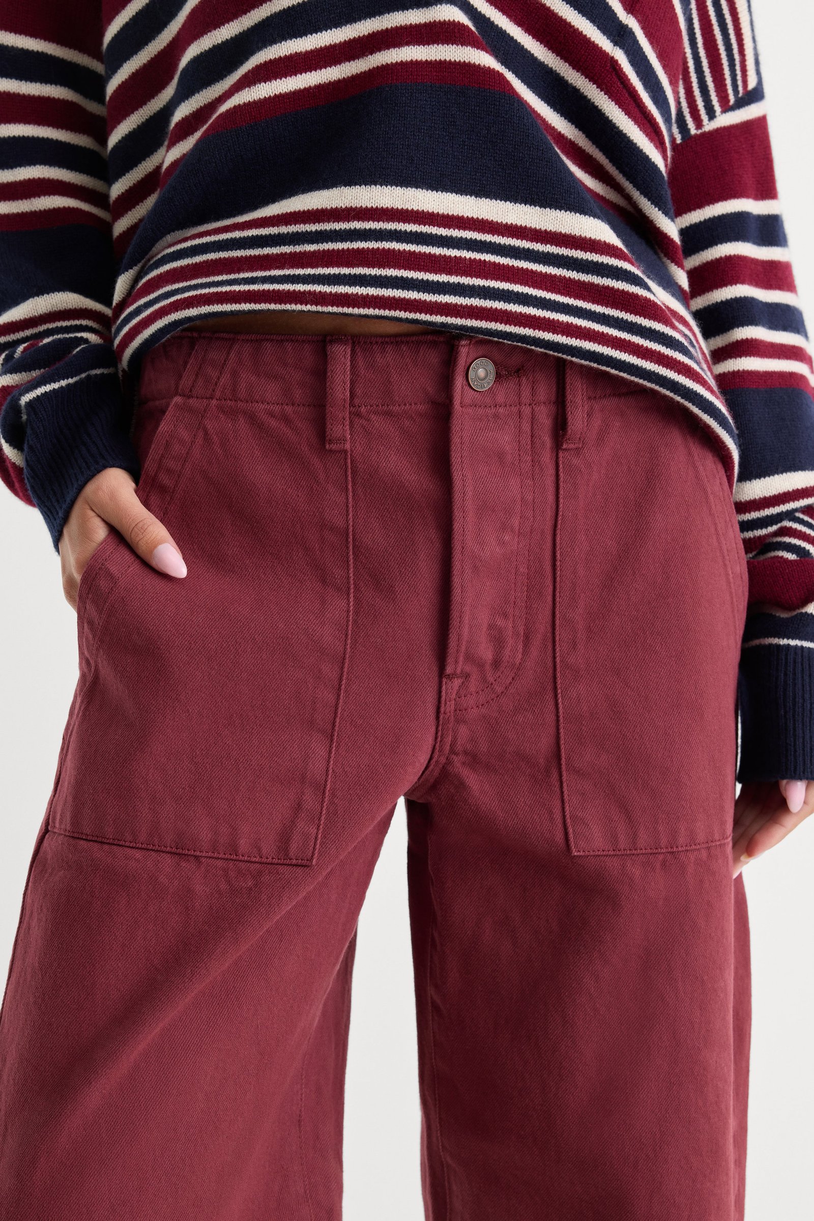 VINTAGE BARREL ANKLE JEANS | BERRY NOIR - Image 4