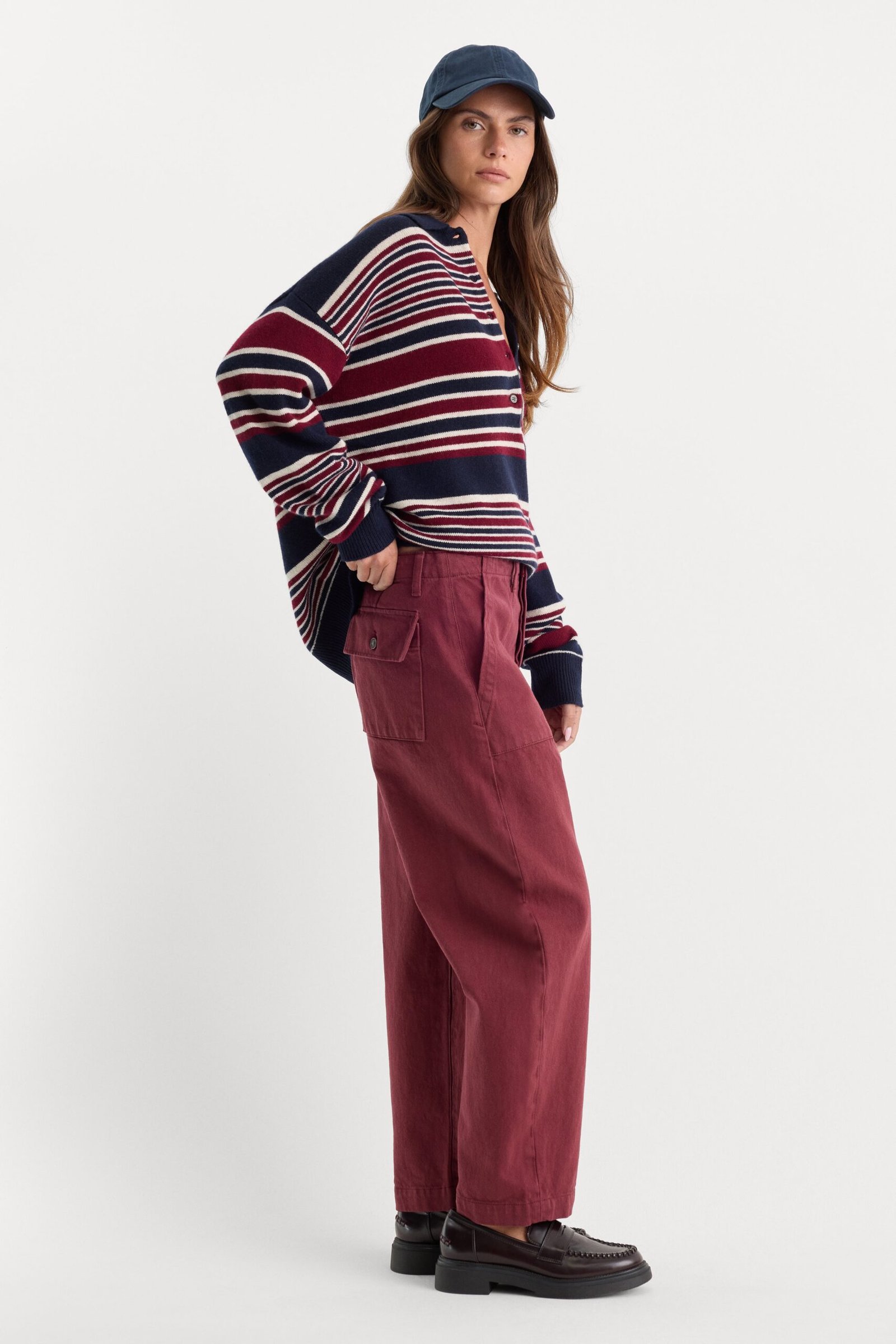 VINTAGE BARREL ANKLE JEANS | BERRY NOIR - Image 3