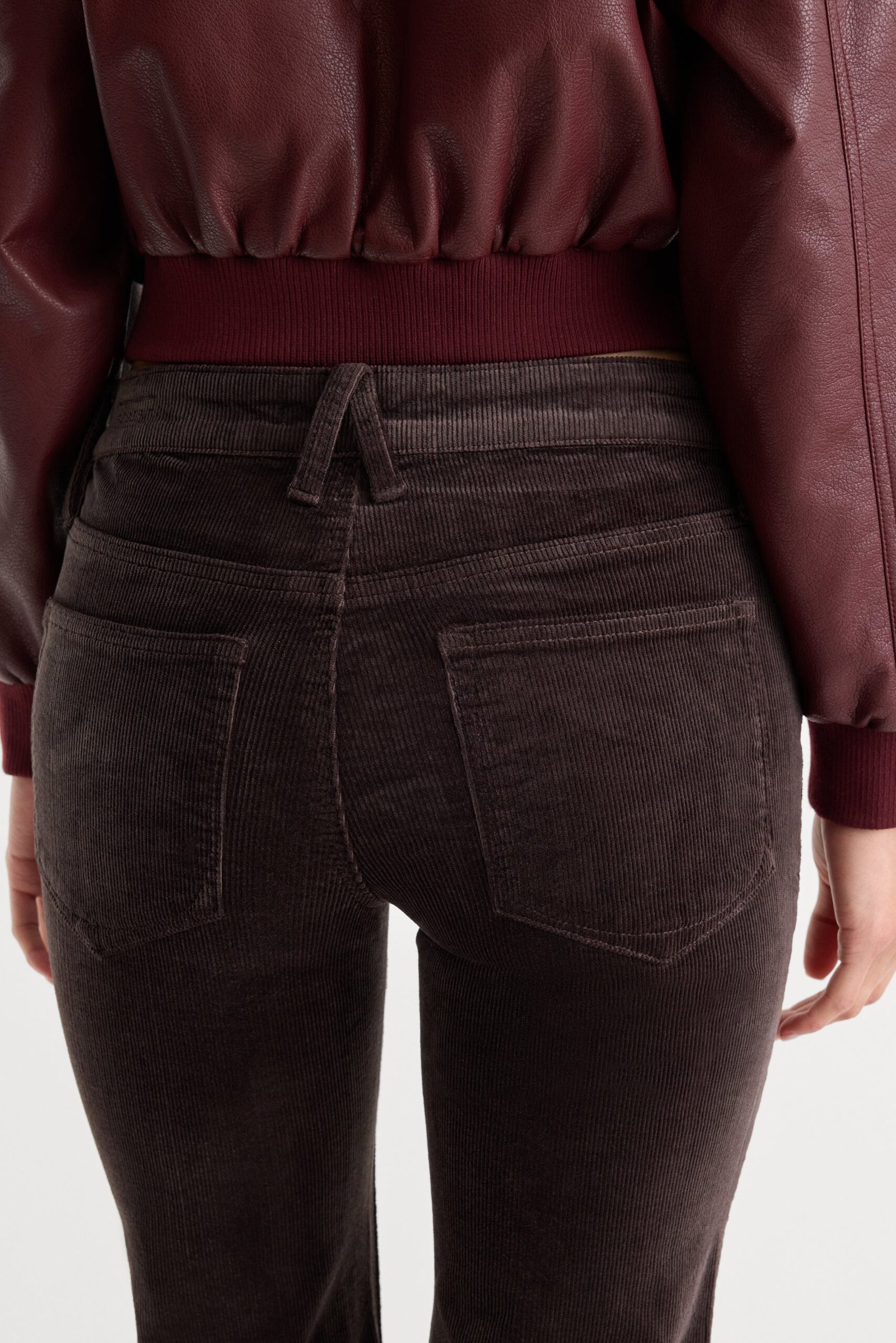 GOOD LOW RISE BOOTCUT CORDUROY PANT | ESPRESSO - Image 6