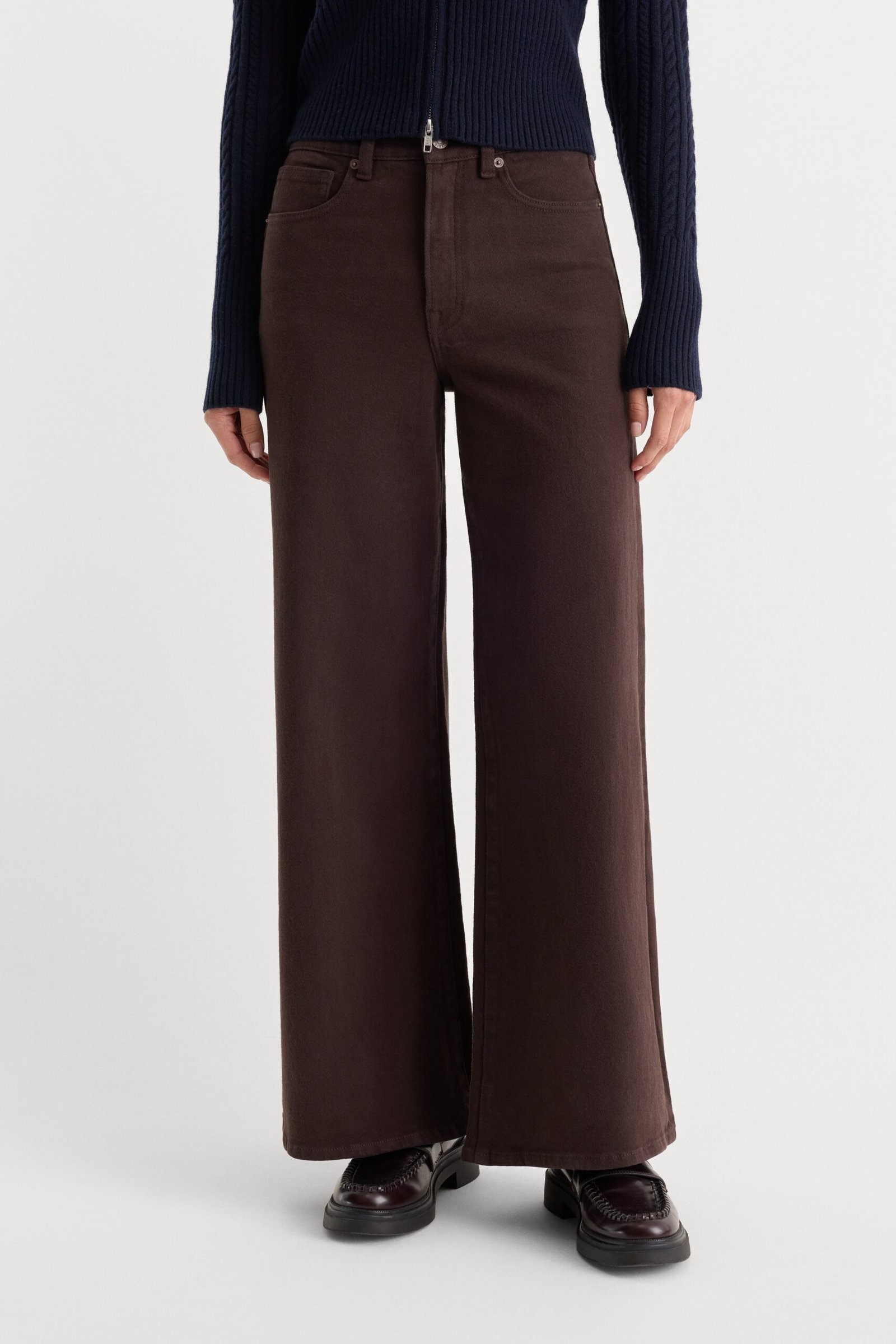 Alternative view of GOOD WAIST PALAZZO ANKLE JEANS | ESPRESSO