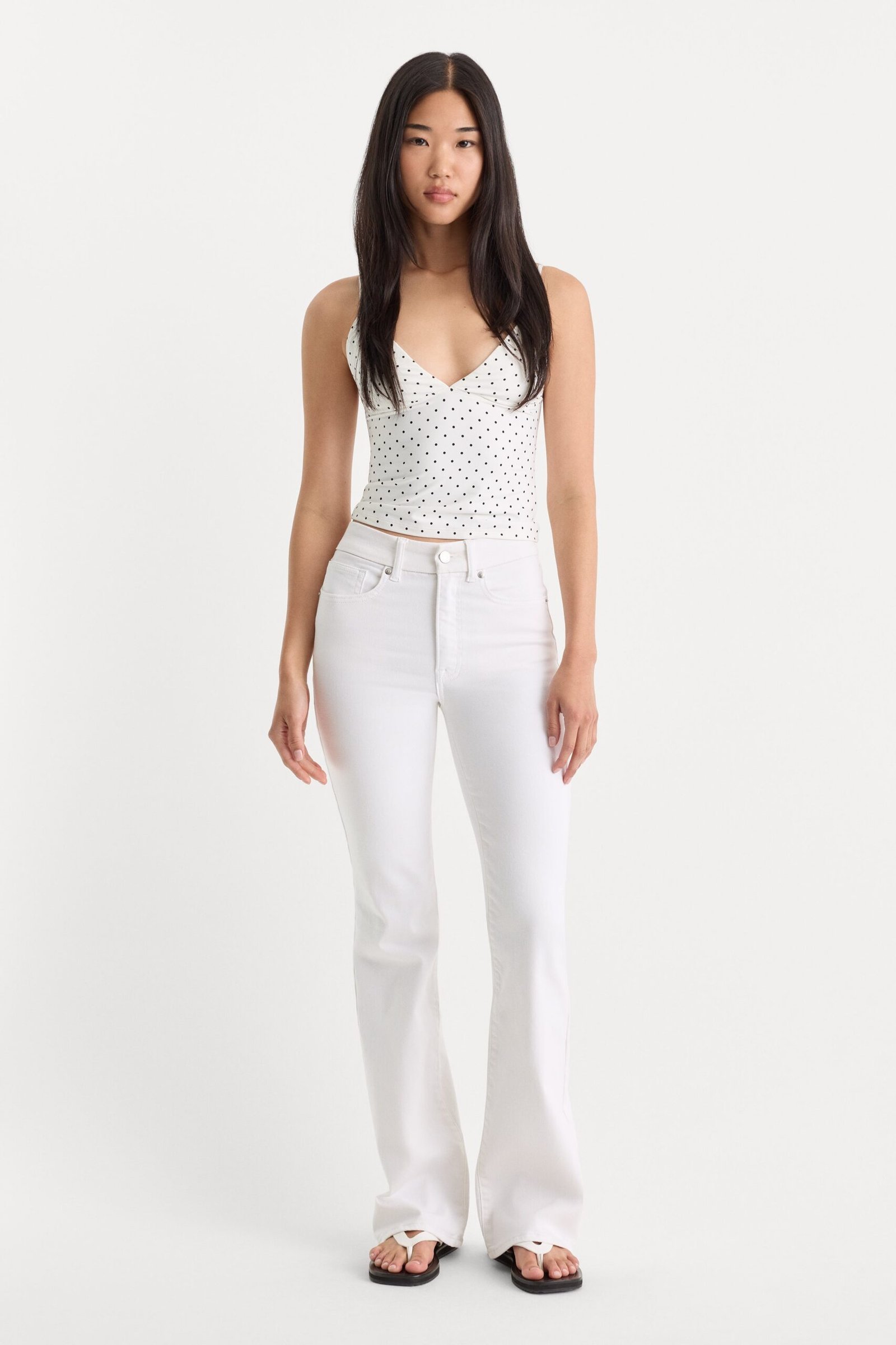 ALWAYS FITS GOOD CLASSIC BOOTCUT JEANS | WHITE