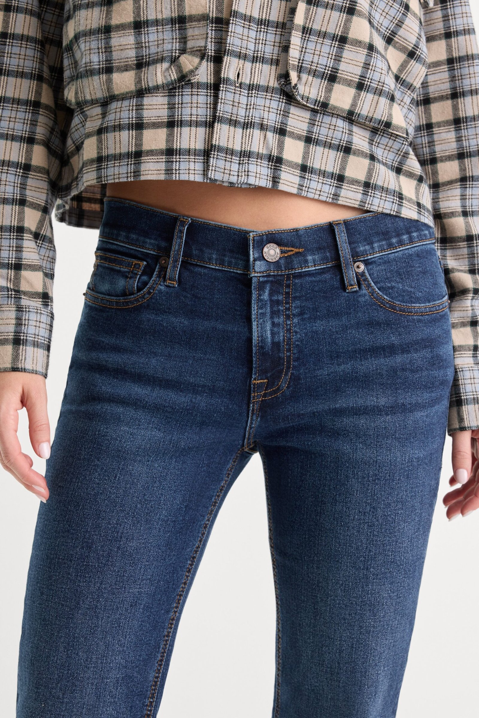 GOOD LOW RISE BOOTCUT JEANS | UMBER - Image 4
